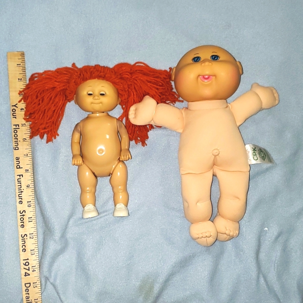 : Bundle of 2 Vintage Cabbage Patch Kids Doll not working
